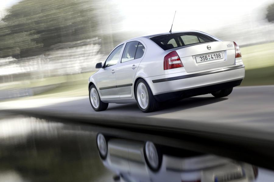  Skoda Octavia (1Z) 2004 года  (фото 25 из 38)